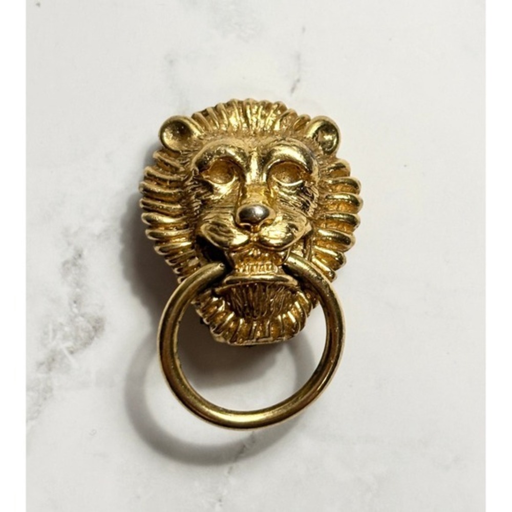 David Hill Vintage Lion Head Door Knocker Clip On Earring Single Gold Tone DNH